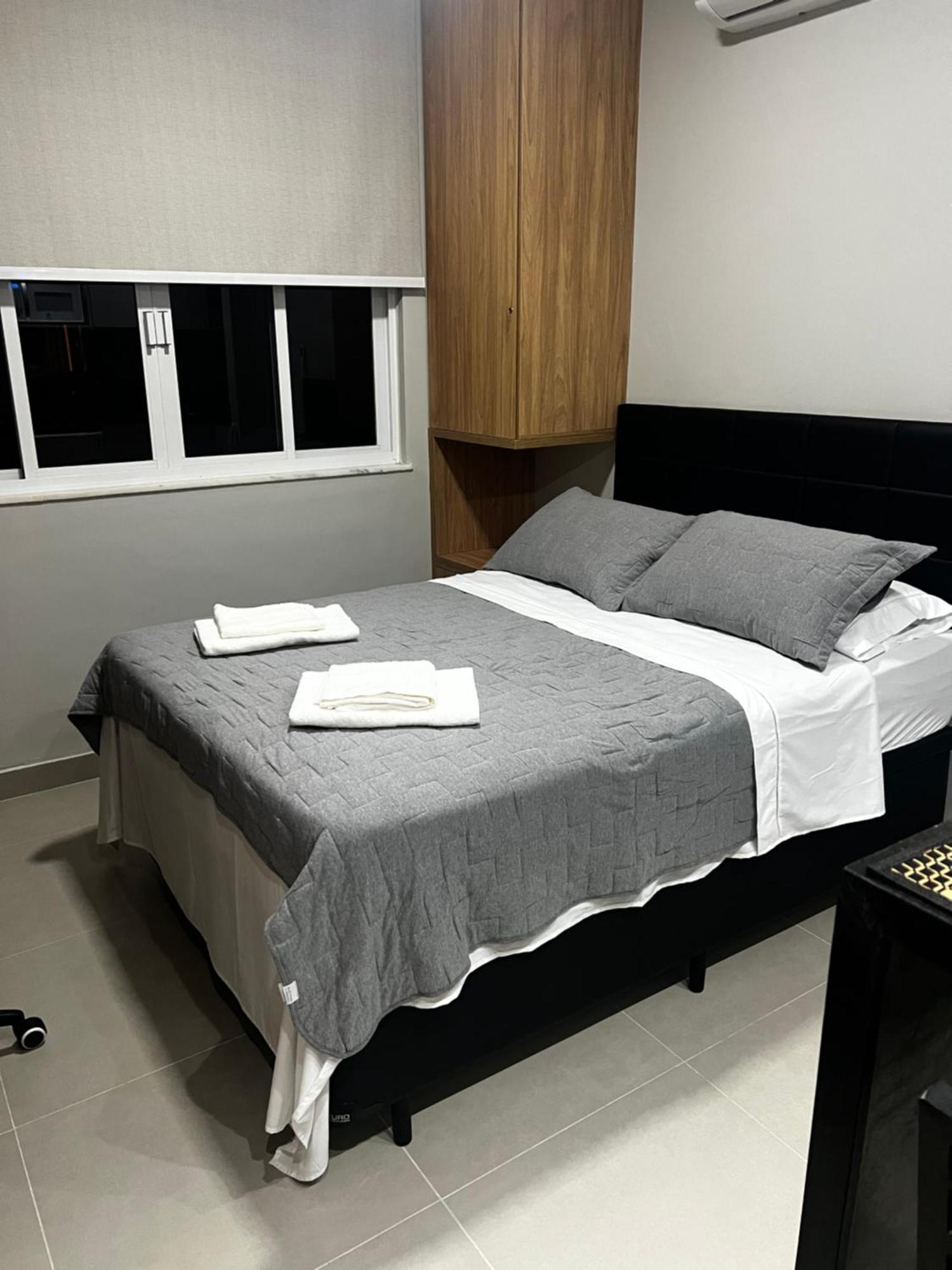 For 2 People Steps From Copacabana Apartemen *
