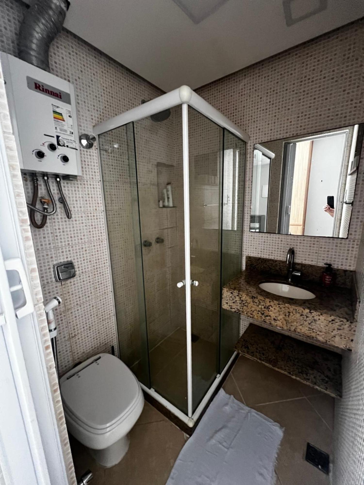 For 2 People Steps From Copacabana Apartemen Rio de Janeiro